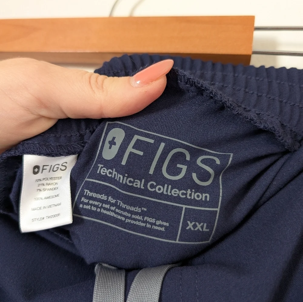 Figs Navy Blue Casma Short Sleeve Top + Yola Skinny Slim Bottoms Scrubs Set
